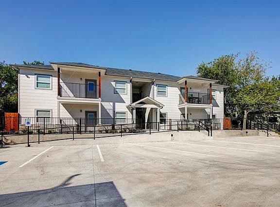 4th image of 302 Mill St #1-4