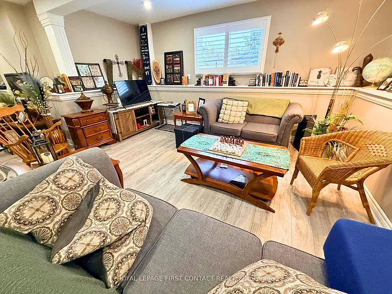 1 Masters Ln #BASEMENT — Photo 3