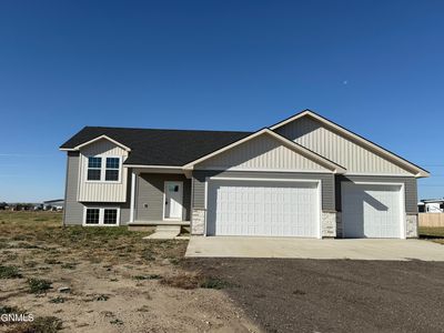 5463 Fresh Water Ln, Williston, ND, 58801