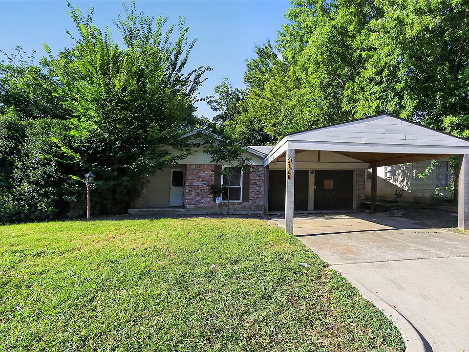 1st image of 2108 Barton Dr