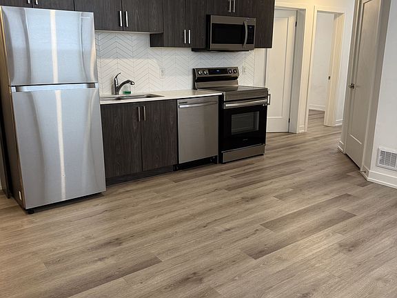 5th image of 4263 4th Ave #214