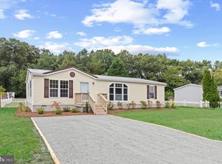 11752 Sandy Ridge Dr, Laurel, DE 19956