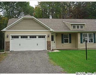 1st image of 4 Butterfield Dr