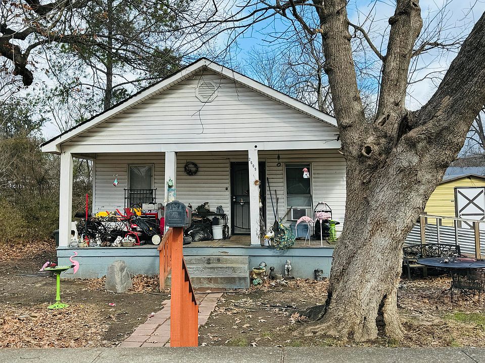 1st image of 2609 E 45th St
