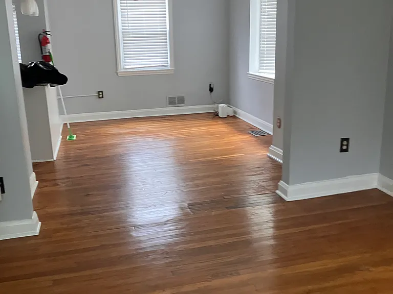 1268 Gittings Ave — Photo 2