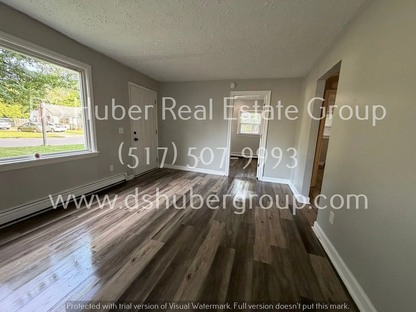 4927 Starr Avenue Lansing, MI 48910 — Photo 2