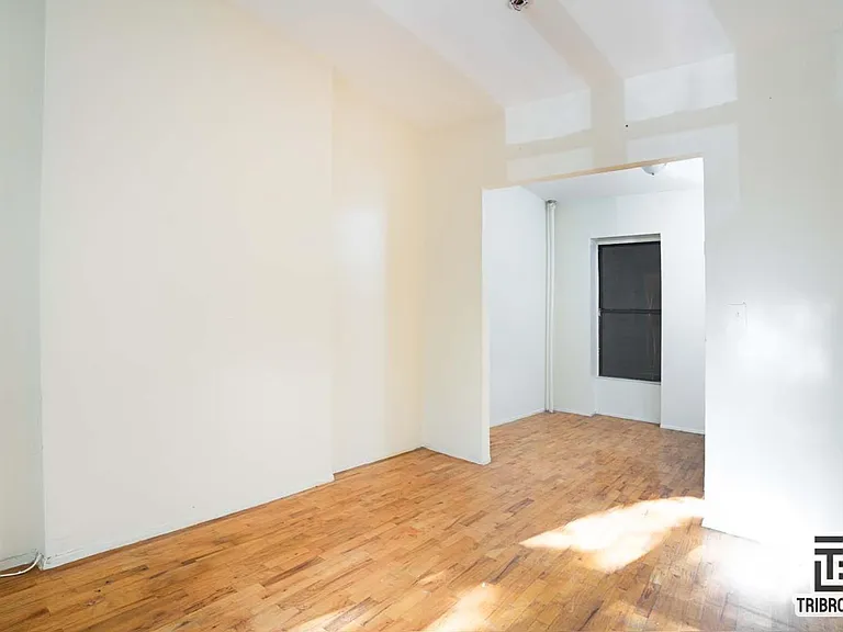 249 W 131st St #1B — Photo 6