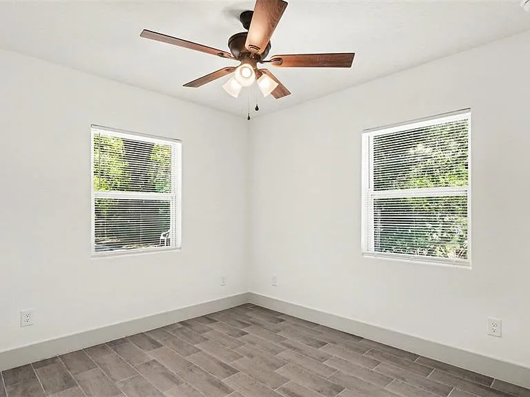 1109 NW 14th Ave — Photo 22
