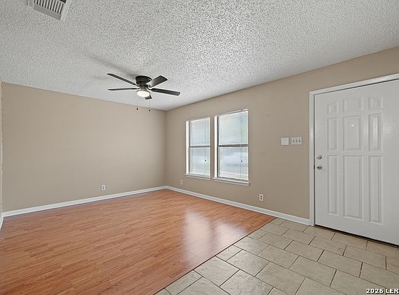 5th image of 6827 Misty Field Dr