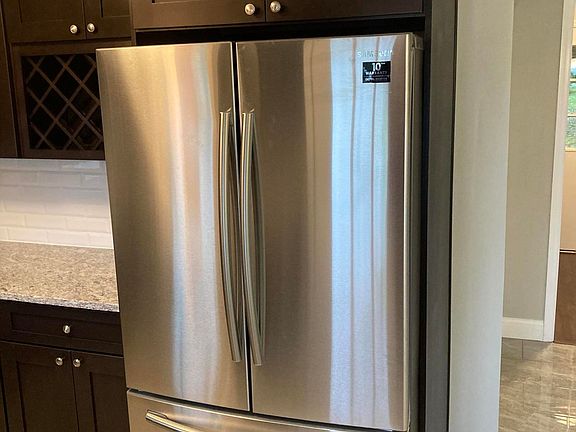 4th image of 287B Malvern Ct #1002