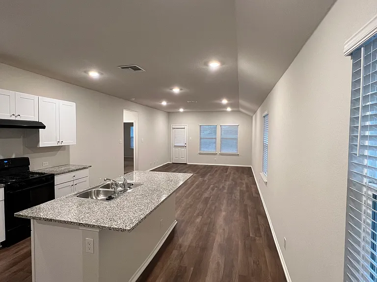 157 Middle Green Loop — Photo 9