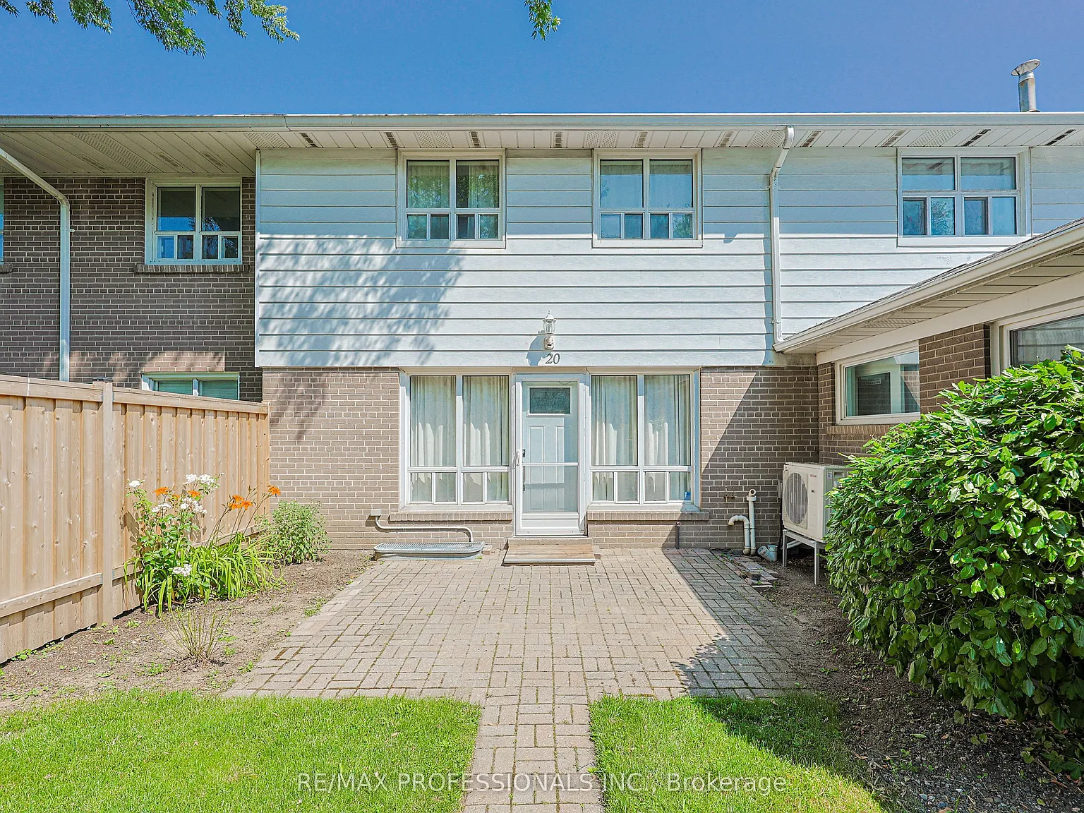 2 bed, $3,000 — Photo 1