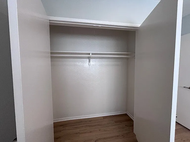 12323 Texas Ave — Photo 21