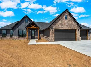 5710 NE Minnow Ln, Elgin, OK 73538