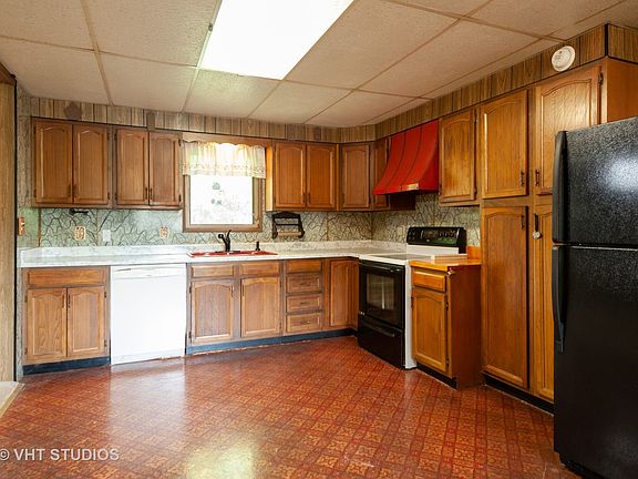 4th image of 234 W Courtland St