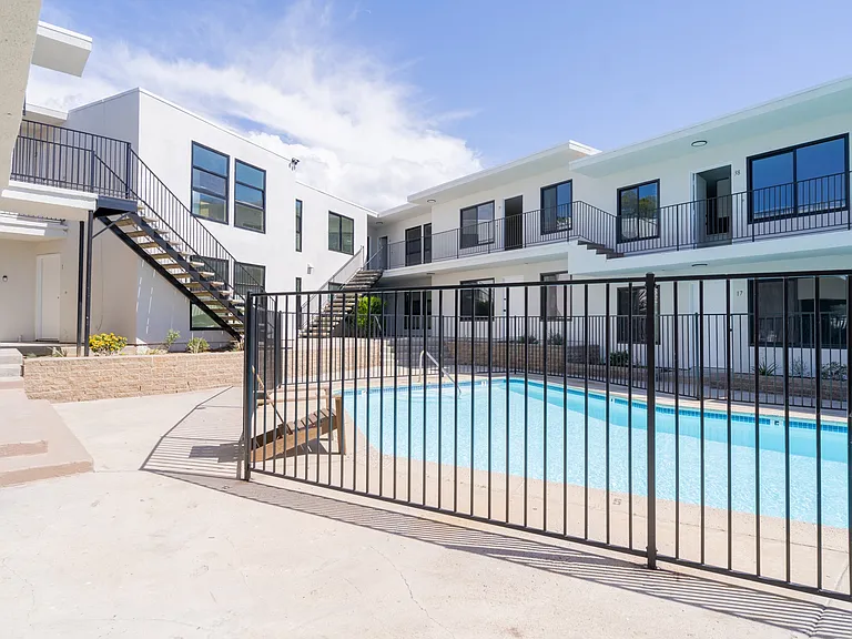 Stella Vista — Photo 104
