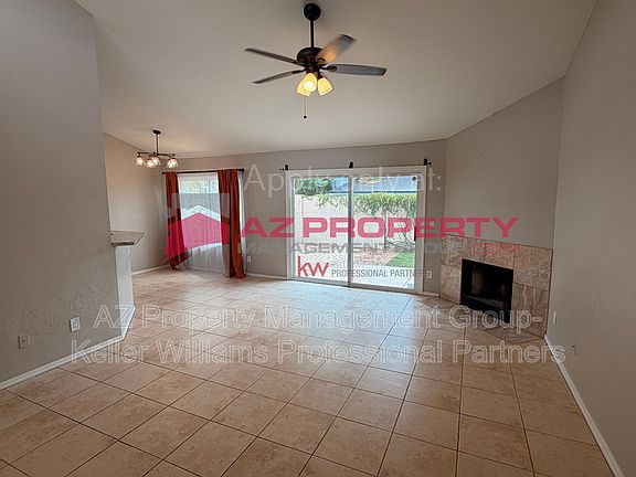 3rd image of 4226 N 22nd St Unit 26