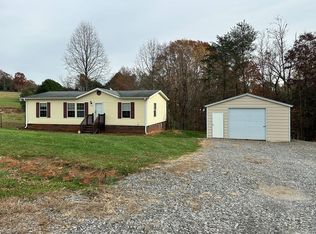 369 Romie Snow Rd, Dobson, NC 27017