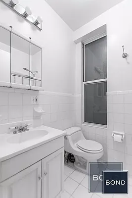 Rented by Bond New York | media 16