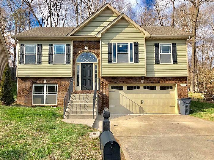 1st image of 613 Hidden Valley Dr