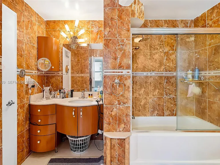 1400 S Ocean Dr #802 — Photo 21