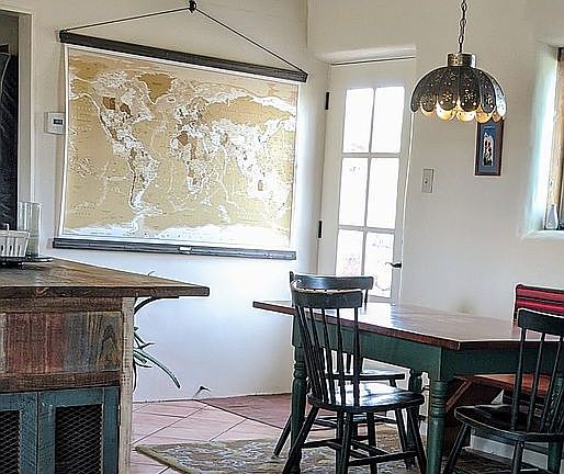 Kitchen/Dining & Front Door