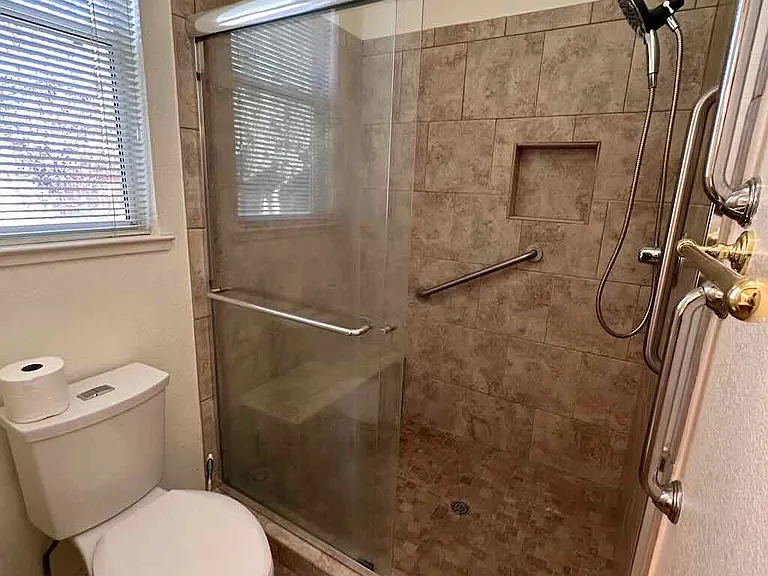 5662 Murrell St — Photo 12