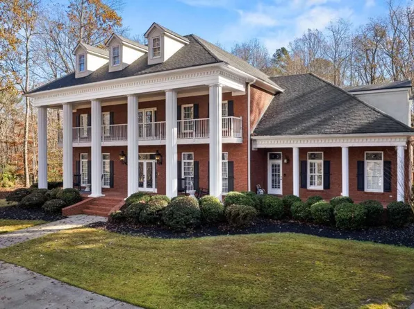 602 Embassy Ct, Peachtree City, GA 30269