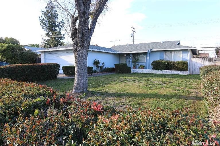 1st image of 4601 Cedarwood Way