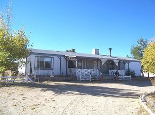 5965 La Mesa Rd, Phelan, CA 92371