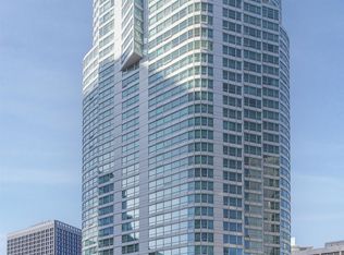 1111 Pender St #3705, Vancouver, BC V6E2L2