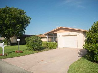 6371 Overland Dr, Delray Beach, FL 33484