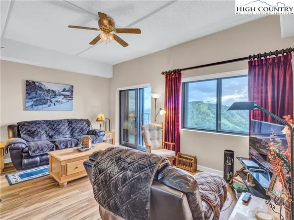 303 Sugar Top Drive #2811, Sugar Mountain, NC 28604