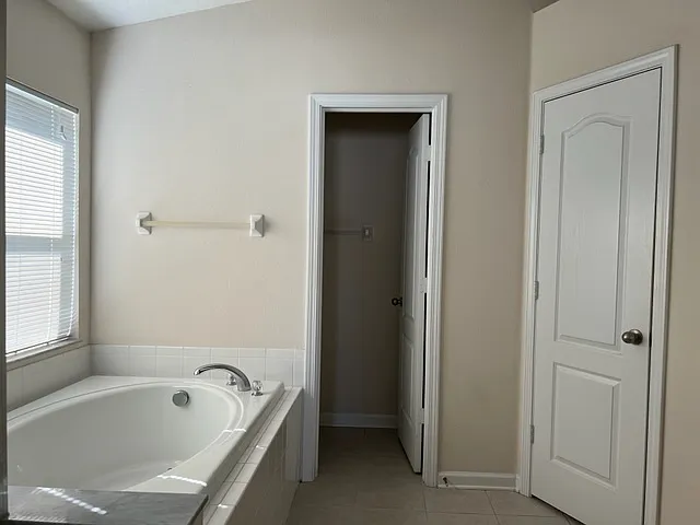 30513 Randall Manor St — Photo 13