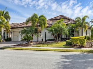 14613 Secret Harbor Pl, Lakewood Ranch, FL 34202