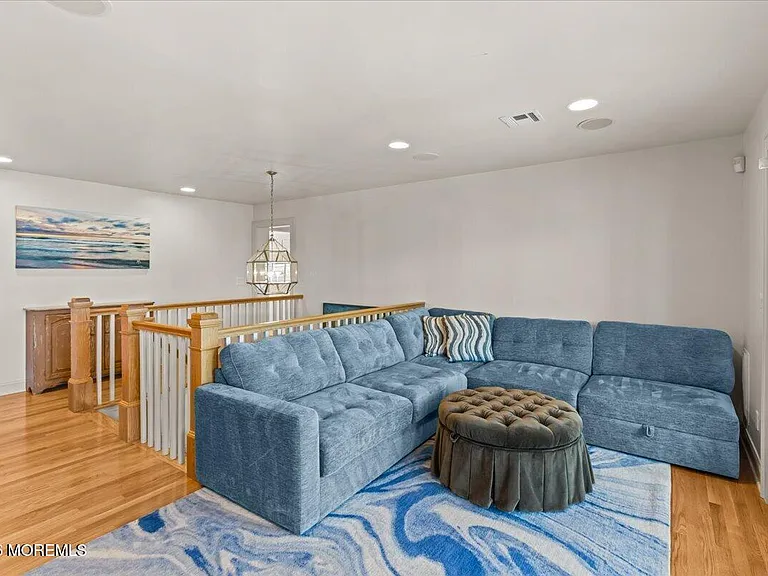 1043 Barnegat Ln — Photo 28