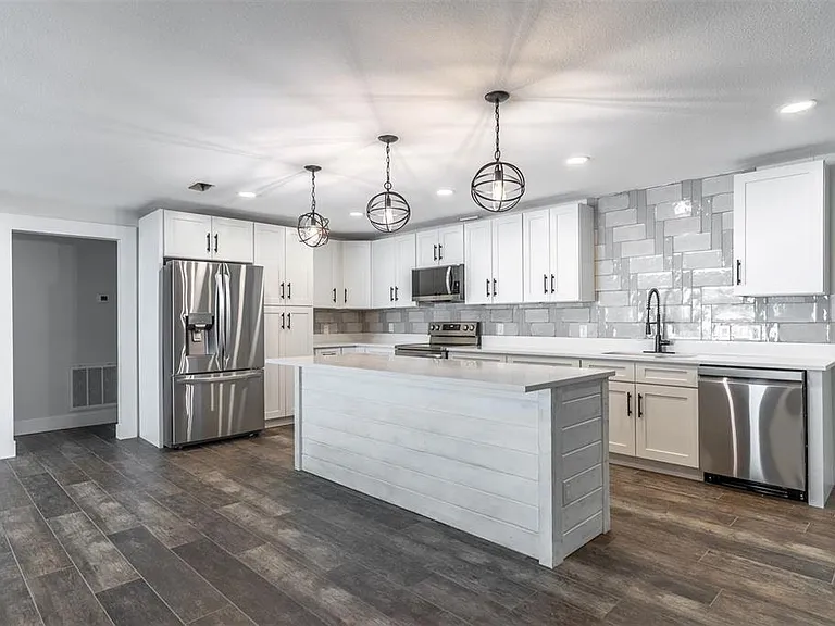 16880 SE 63rd Ln — Photo 11