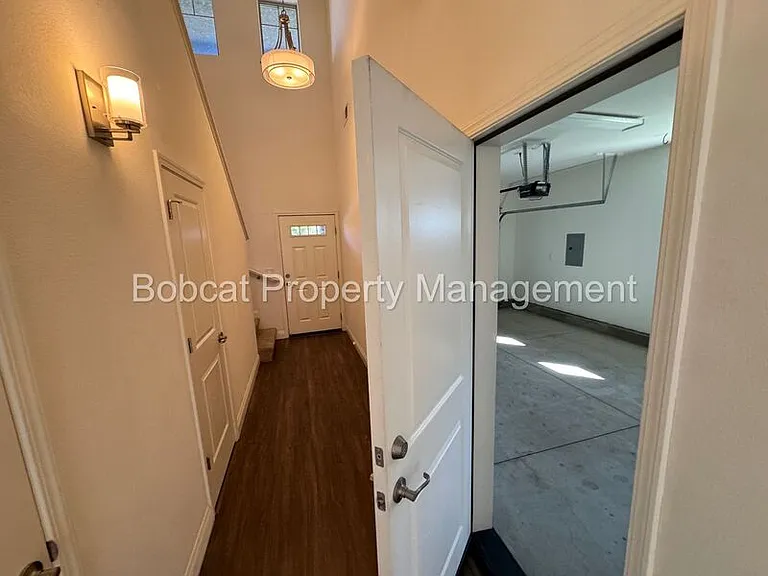 1226 Saltern Dr — Photo 11