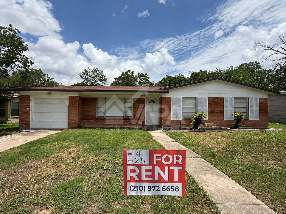 1st image of 4511 Diamondhead Dr