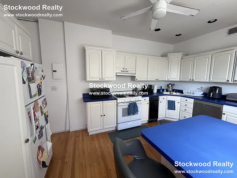 11 Gates St #2 — Photo 14