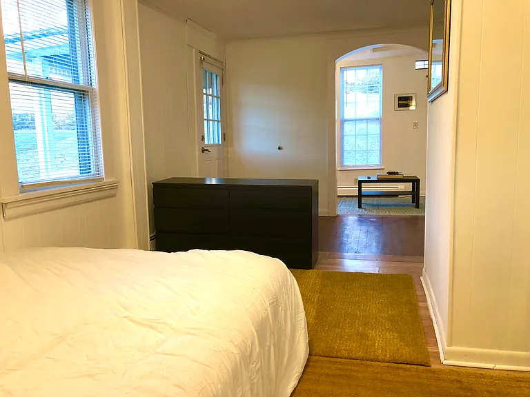 66 Turnor Ave — Photo 5