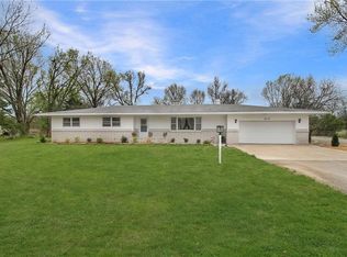 4712 Main St, Parsons, KS 67357