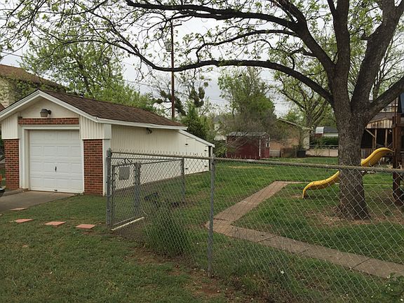 4th image of 1242 Highland Ave