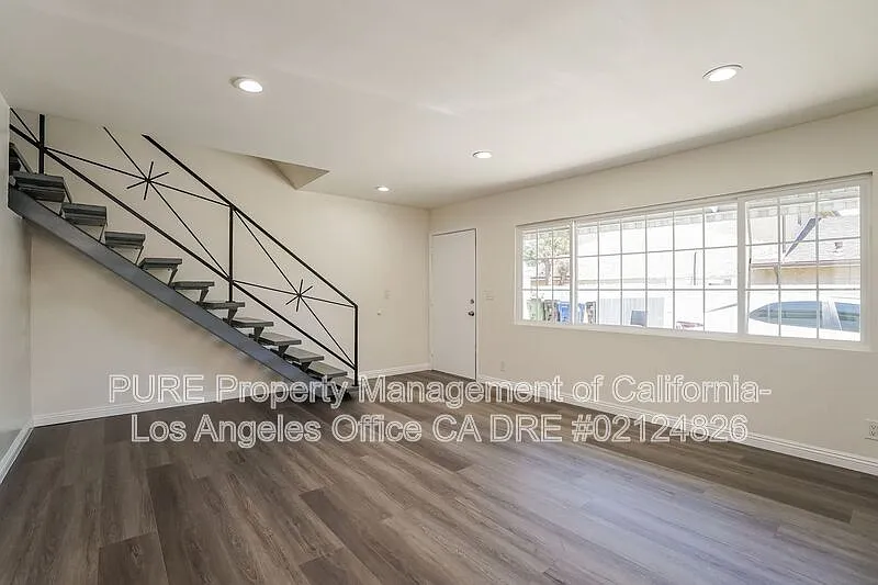 4 bed, 2.0 bath, 1200 sqft, $3,595 — Photo 2