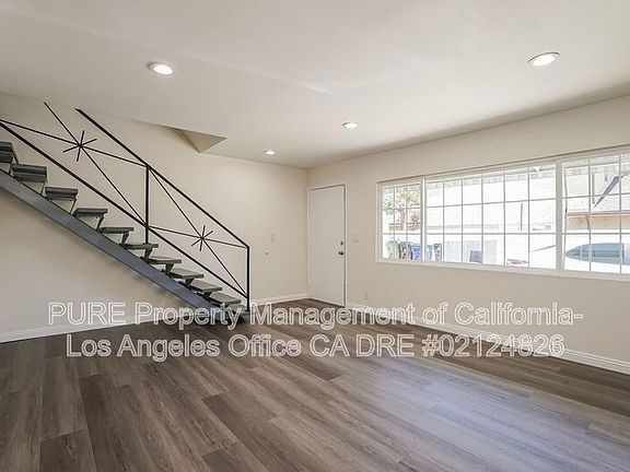 3rd image of 980 W Battery St #1