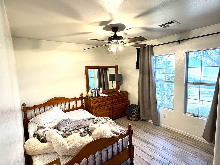 3681 E Thornton Ave — Photo 6