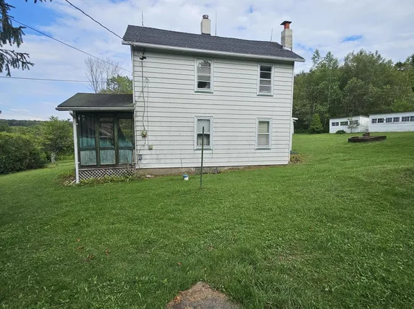 194 Como Rd, Lakewood, PA 18439