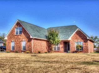 1025 Matheus Dr, Murfreesboro, TN 37128
