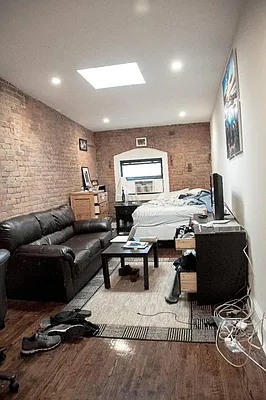 Rented by Town Residential | media 30