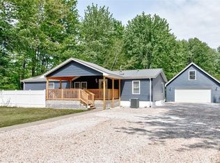 7616 Ninevah Rd, Geneva, OH 44041